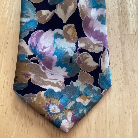 Christian Loren Mens Tie Black Floral 100% Silk Designer Floral Art Necktie - Picture 3 of 6